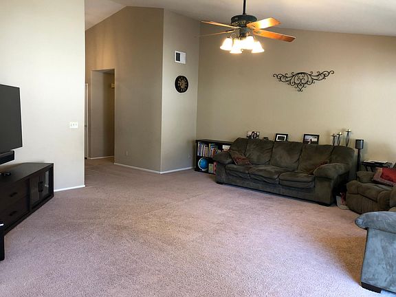 4th image of 7935 S New Abbey Dr