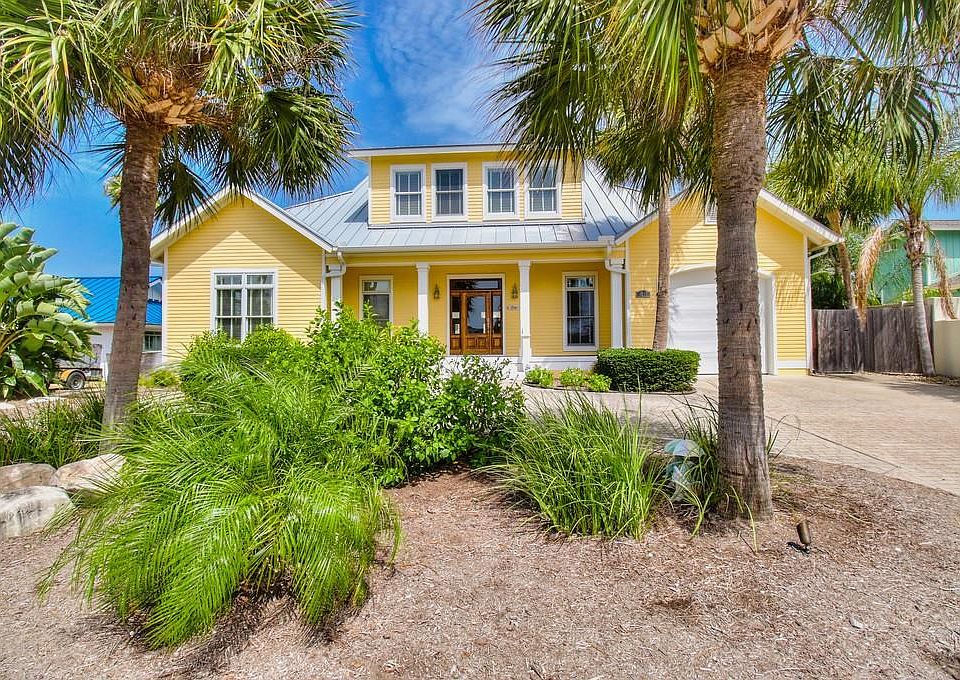 1st image of 21 Bahama Dr
