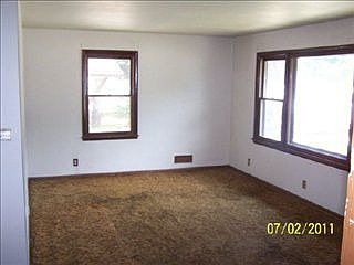 2nd image of 2812 N Rockton Ave