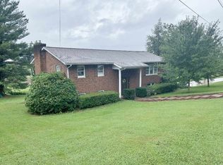 94 Ponderosa Dr, Culloden, WV 25510