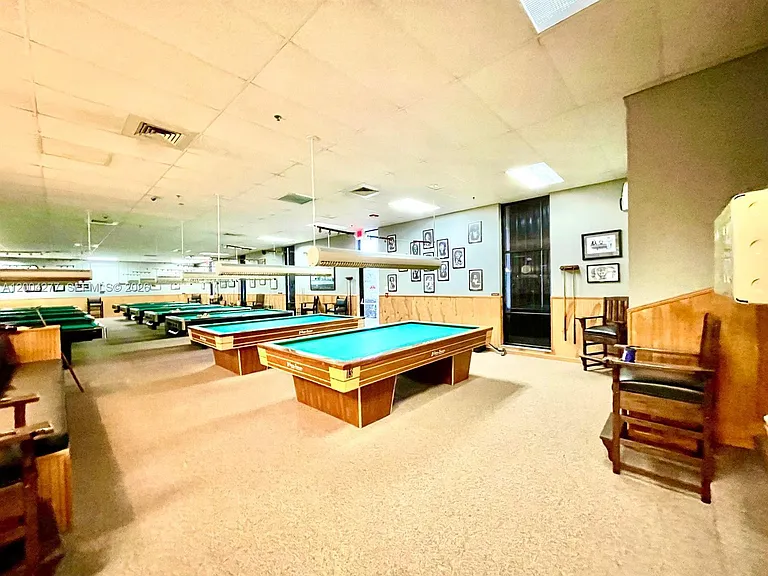 1203 Bahama Bnd #G1 — Photo 41