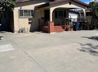 1915 E 78th St, Los Angeles, CA 90001