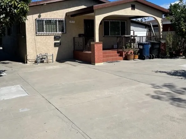 1915 E 78th St, Los Angeles, CA 90001