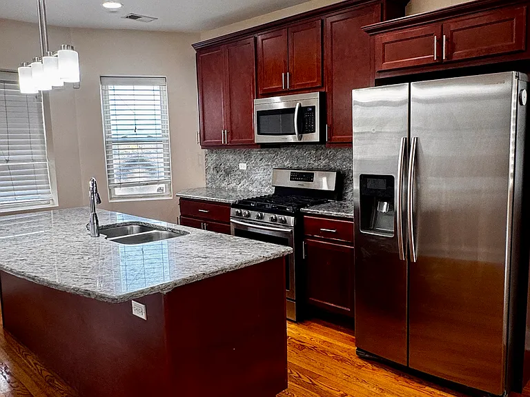 1611 N Meade Ave #3S — Photo 4