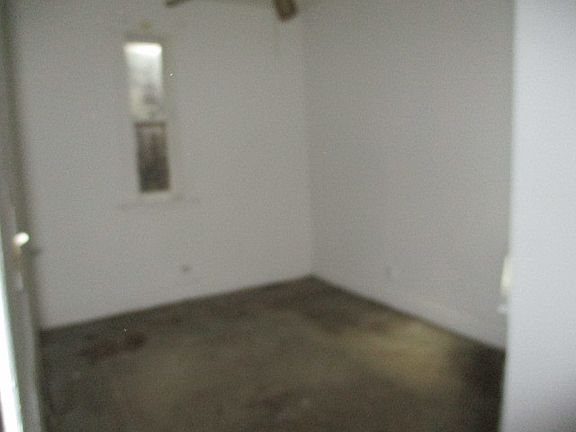 3rd image of 11928 S Eggleston Ave