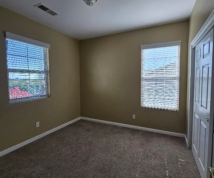 4225 N Del Rey Ave — Photo 36