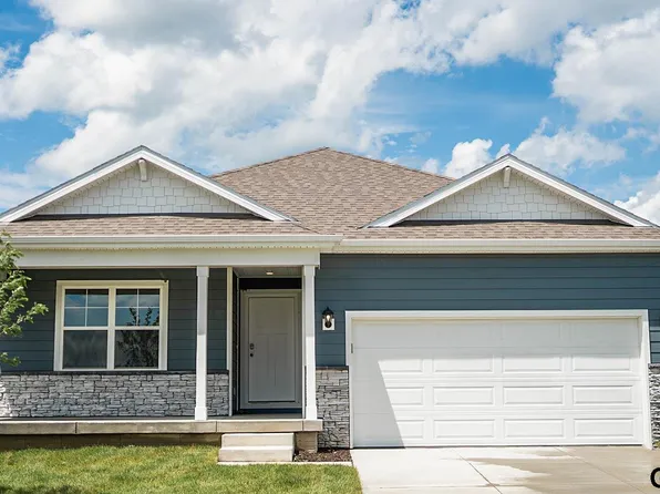 8821 S 185th St, Omaha, NE 68136