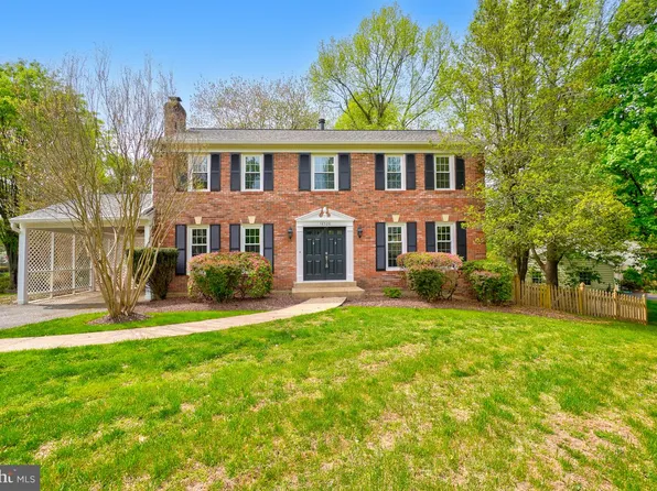 16528 George Washington Dr, Rockville, MD 20853