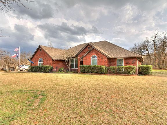 2nd image of 10812 Quail Run Rd