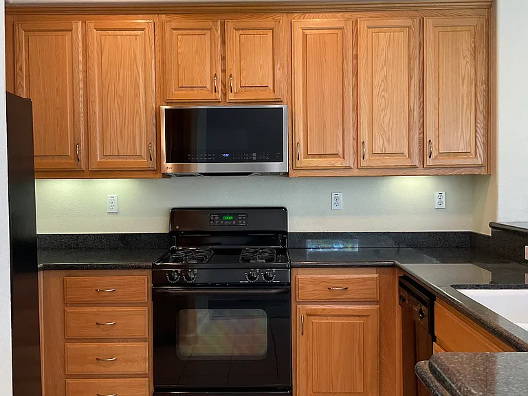 4091 Clarinbridge Cir — Photo 9