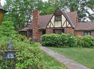 15 S Wakefield Rd, Norristown, PA 19403