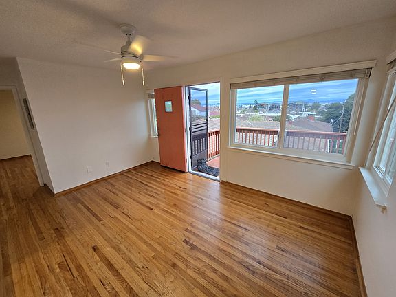4th image of 875 Laurel Ave
