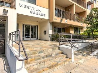 3061 W 12th Pl UNIT 303, Los Angeles, CA 90006