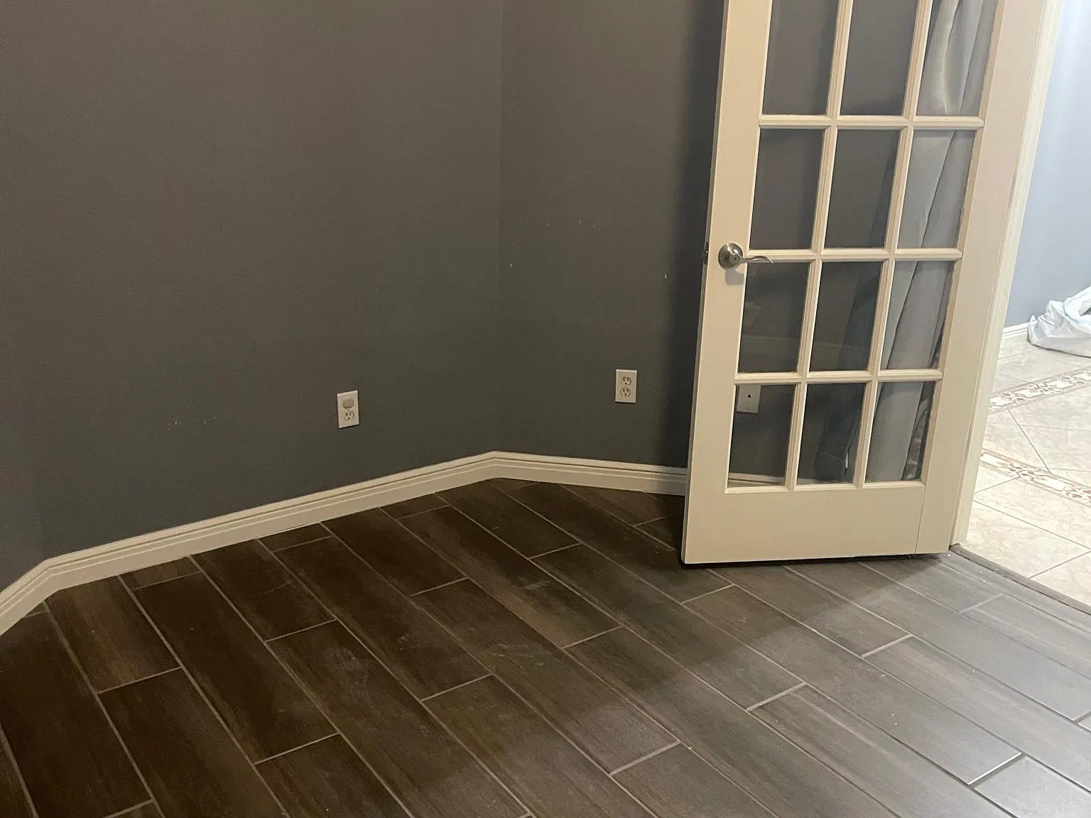 3 bed, 2.5 bath, 1830 sqft, $1,750 — Photo 4