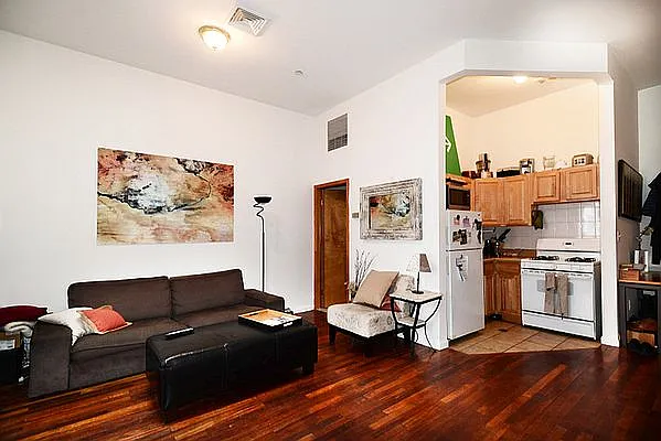 Rented by J Misrahi Realty Corp | media 19