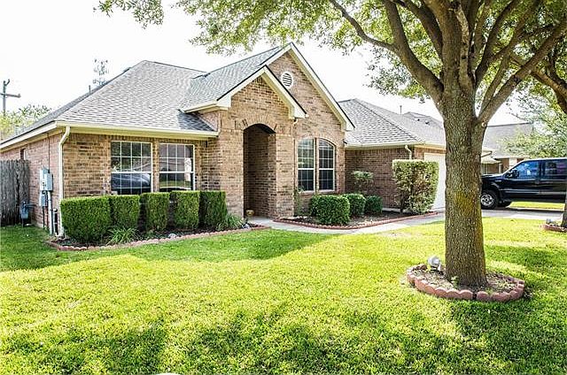 1st image of 505 Stansted Manor Dr