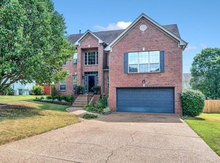 121 Rose Garden Ln, Goodlettsville, TN 37072