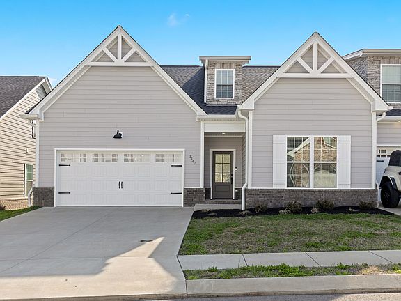 2nd image of 1147 Malinda Ln