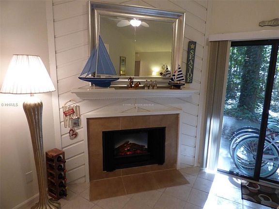 3rd image of 96 Mathews Dr APT 82