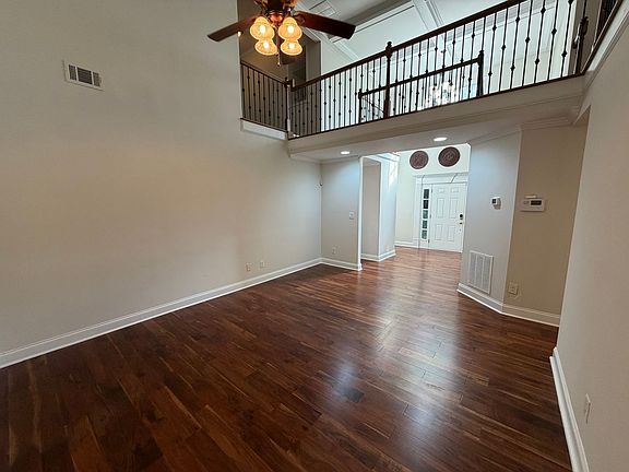 5th image of 649 Lawton Ridge Dr