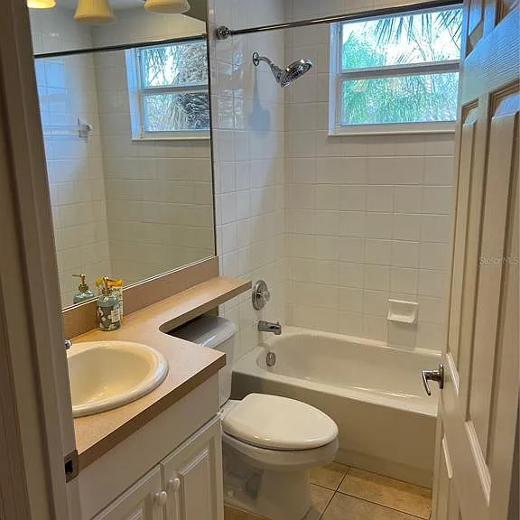 7060 Strand Cir #7060 — Photo 16