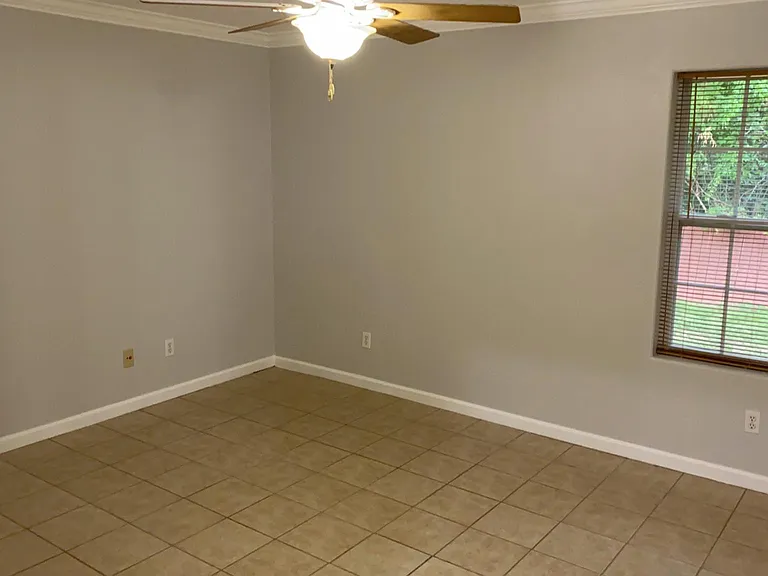 132 S Beverly Ave #132 — Photo 17
