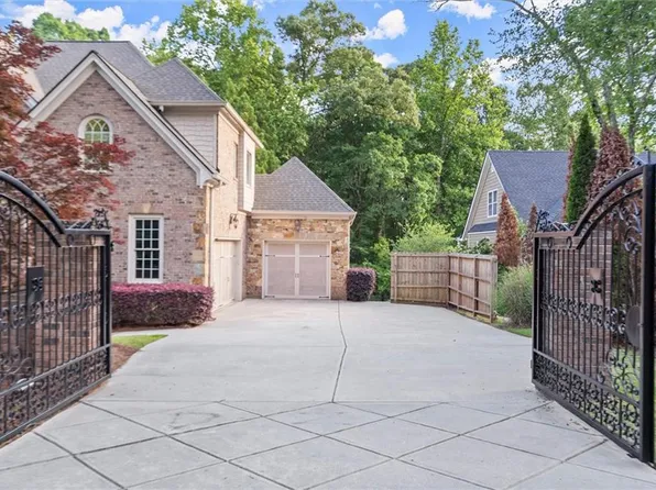 980 Pine Grove Rd, Roswell, GA 30075