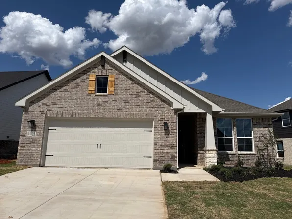 1201 Colca Dr, Springtown, TX 76082
