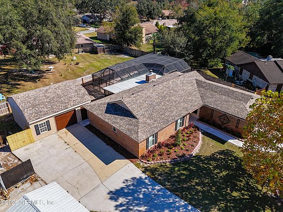 3rd image of 845 MAPLEWOOD Lane