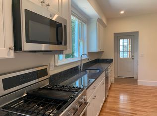 1140 Massachusetts Ave APT 1, Arlington, MA 02476