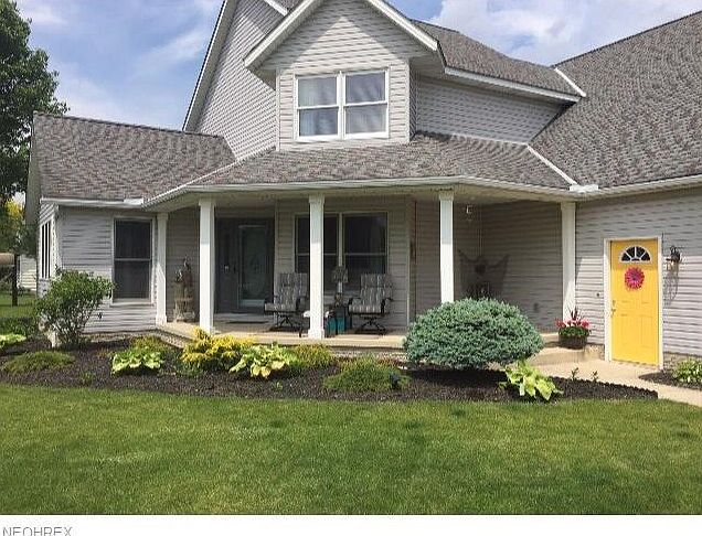 1st image of 641 Meadow Ln