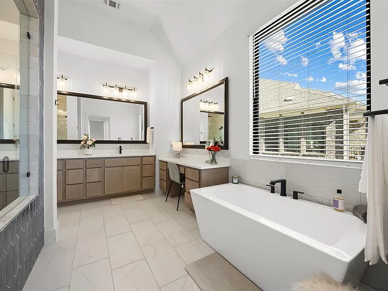 212 Texas Bluebonnet Trl — Photo 15