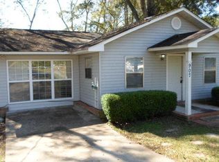 907 Banfill Ave, Bonifay, FL 32425