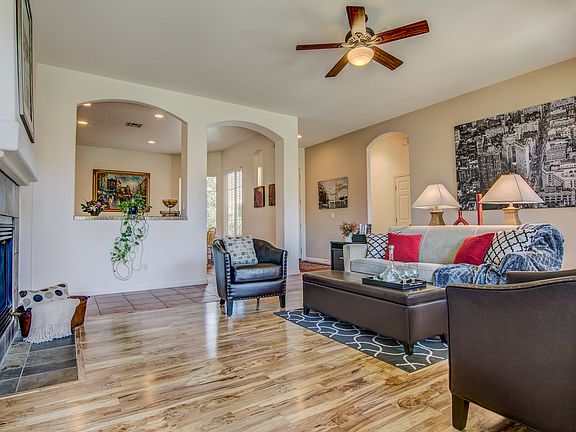4th image of 2351 Celtic Dr