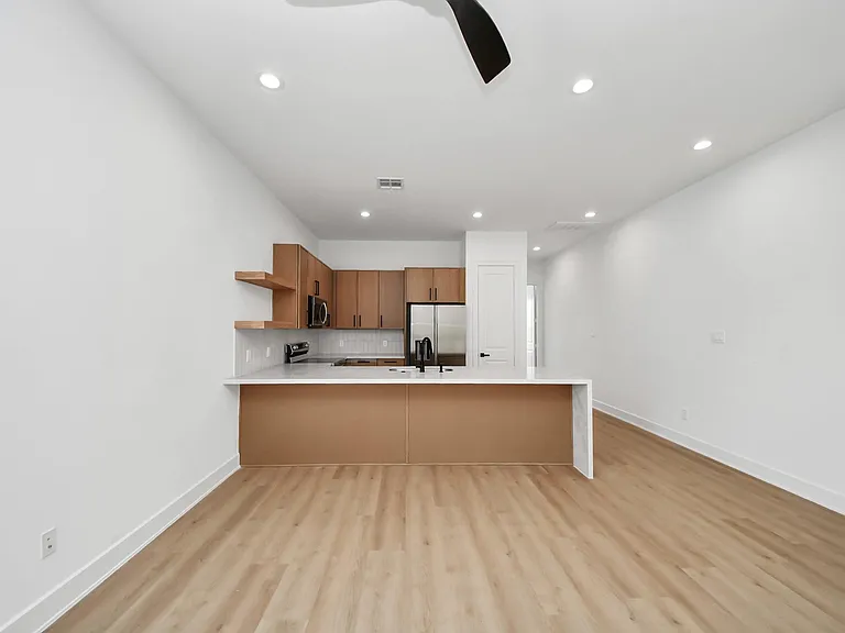 4607 Gunter St #B — Photo 7
