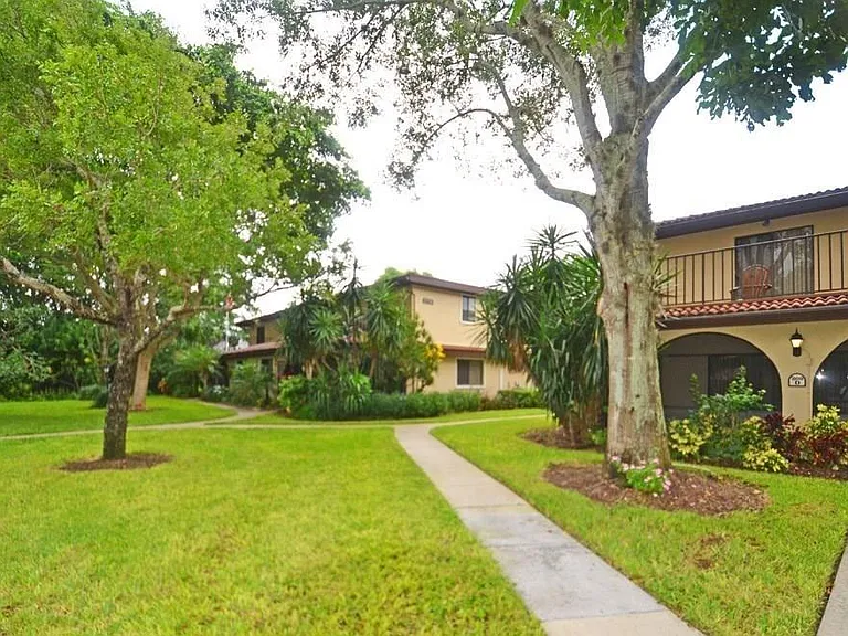 27750 Hacienda East Blvd #208B — Photo 20