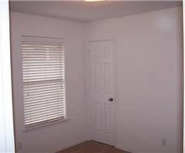 5325 Northridge Blvd — Photo 11