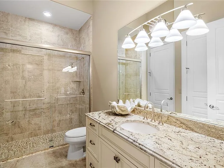 11777 Via Savona Ct — Photo 12