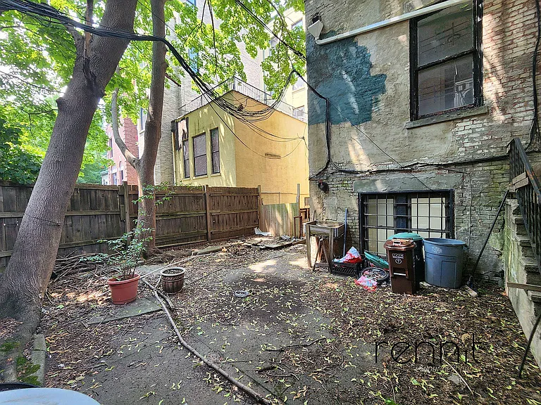 123 8th Ave #PRIVATE-BACK — Photo 15