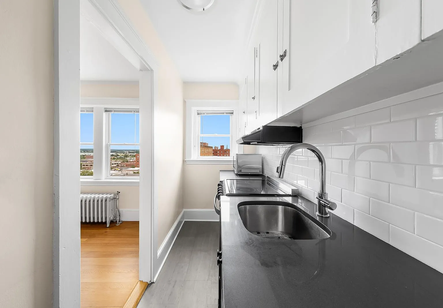 11 Shepley St — Photo 3