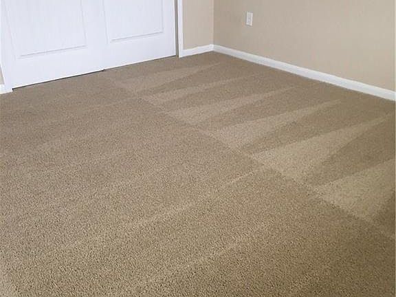 4th image of 2880 Donnell Dr Unit 1101