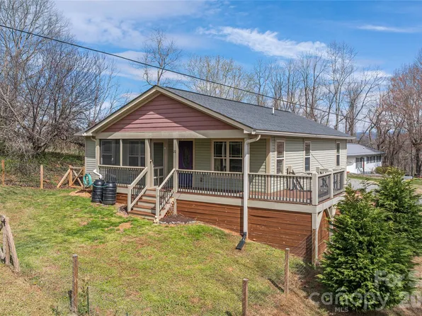 20 Golden Tree Ln, Asheville, NC 28806