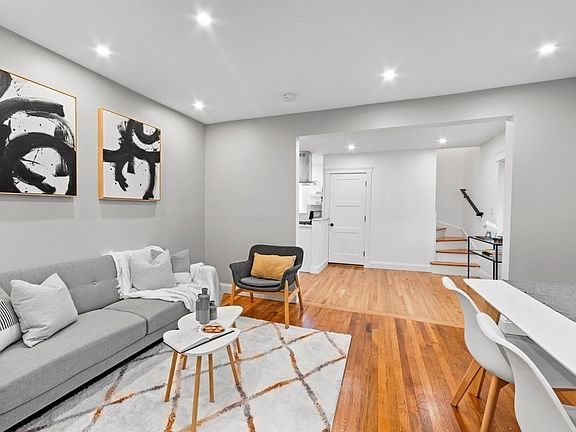 3rd image of 44 Donnybrook Rd #2