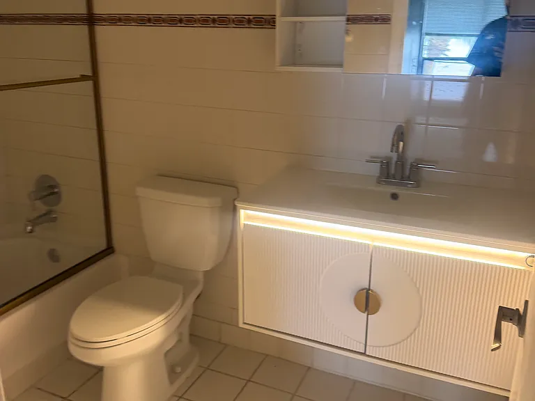 147 Hiawatha Ct E #147 — Photo 11
