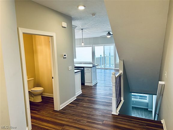 2nd image of 116 Larimar Dr