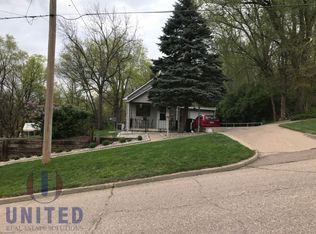2307 W 6th St, Sioux City, IA 51103