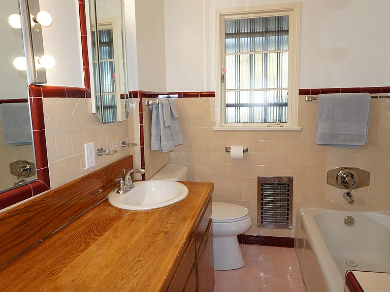 527 N Plaza Amigo — Photo 26