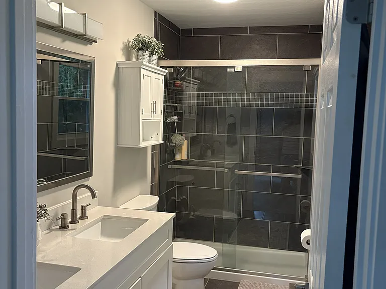 1025 Spring Valley Alpha Rd — Photo 12