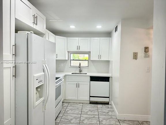 3rd image of 8970 S Hollybrook Blvd APT 202