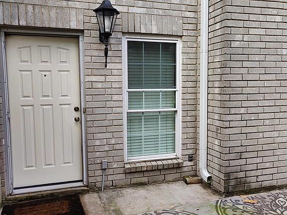 3rd image of 17423 Red Oak Dr #7423